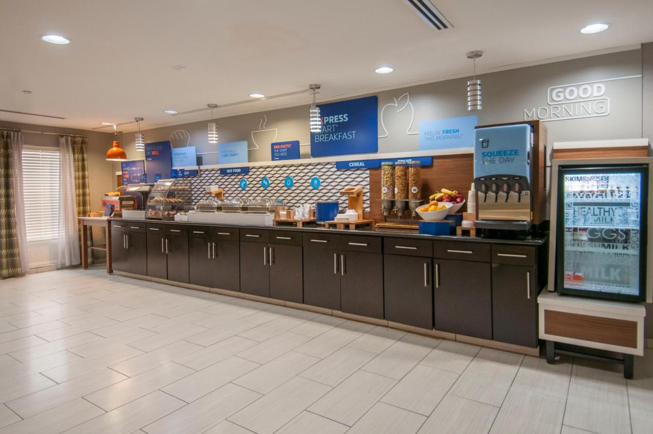 Holiday Inn Express & Suites Jackson Downtown - Coliseum By Ihg Dış mekan fotoğraf