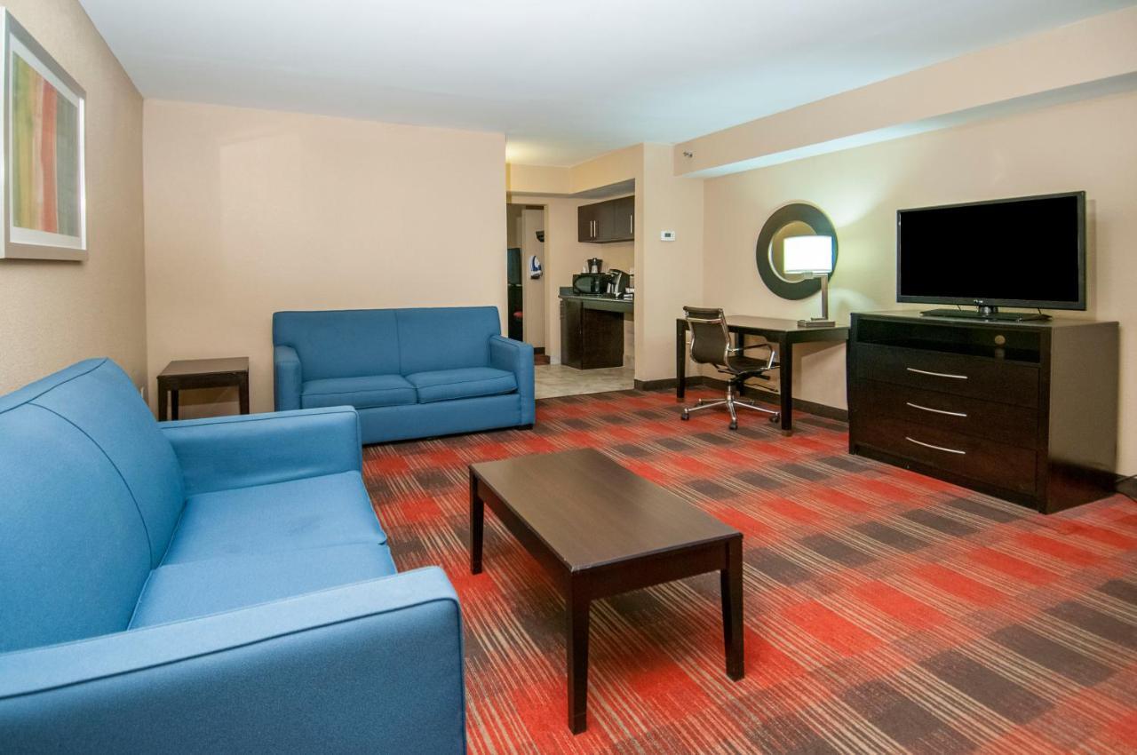 Holiday Inn Express & Suites Jackson Downtown - Coliseum By Ihg Dış mekan fotoğraf