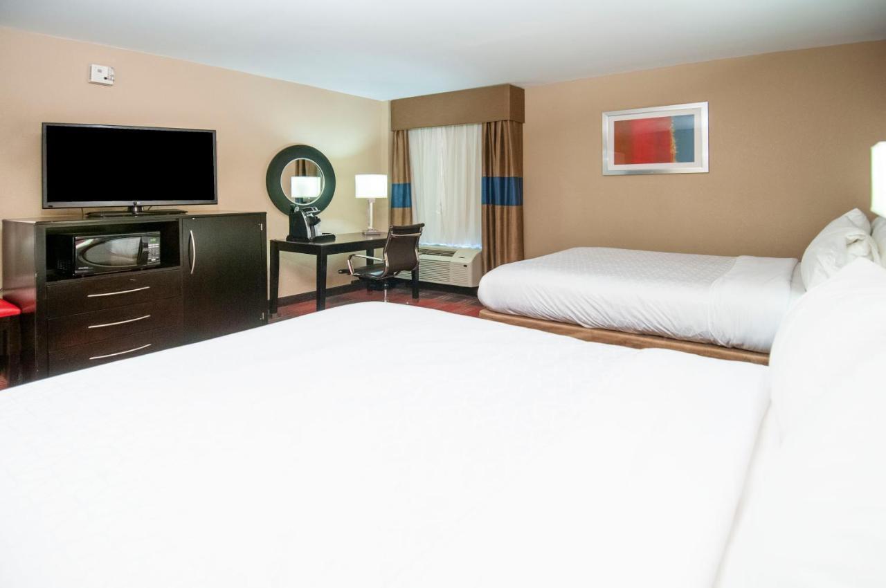 Holiday Inn Express & Suites Jackson Downtown - Coliseum By Ihg Dış mekan fotoğraf