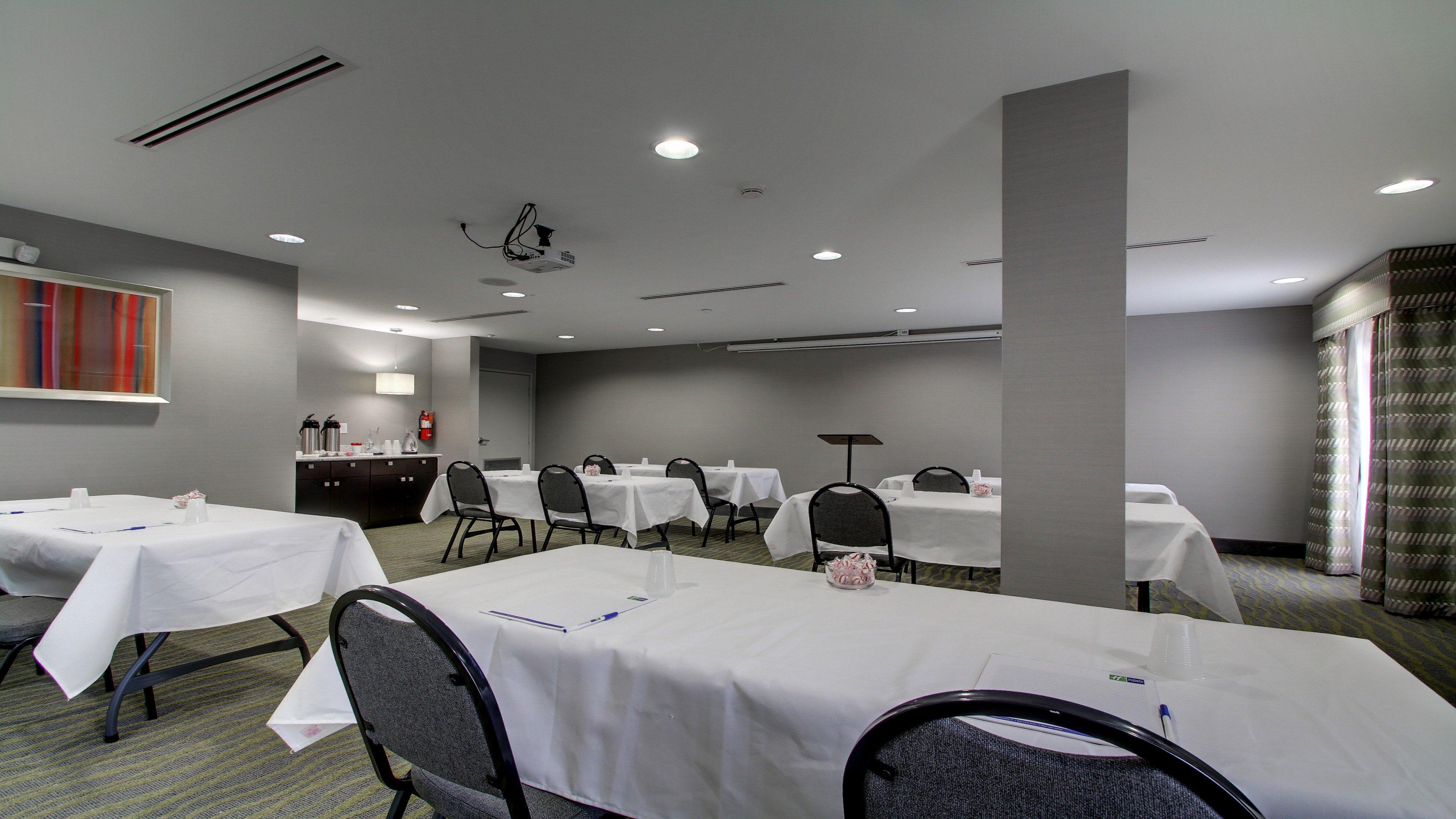 Holiday Inn Express & Suites Jackson Downtown - Coliseum By Ihg Dış mekan fotoğraf