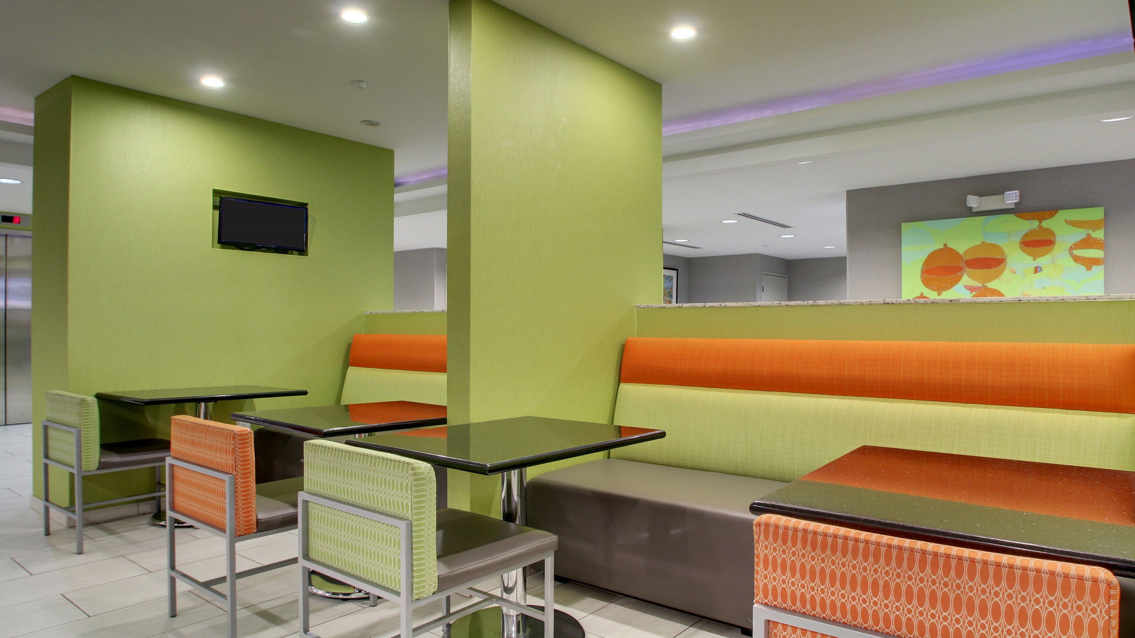 Holiday Inn Express & Suites Jackson Downtown - Coliseum By Ihg Dış mekan fotoğraf