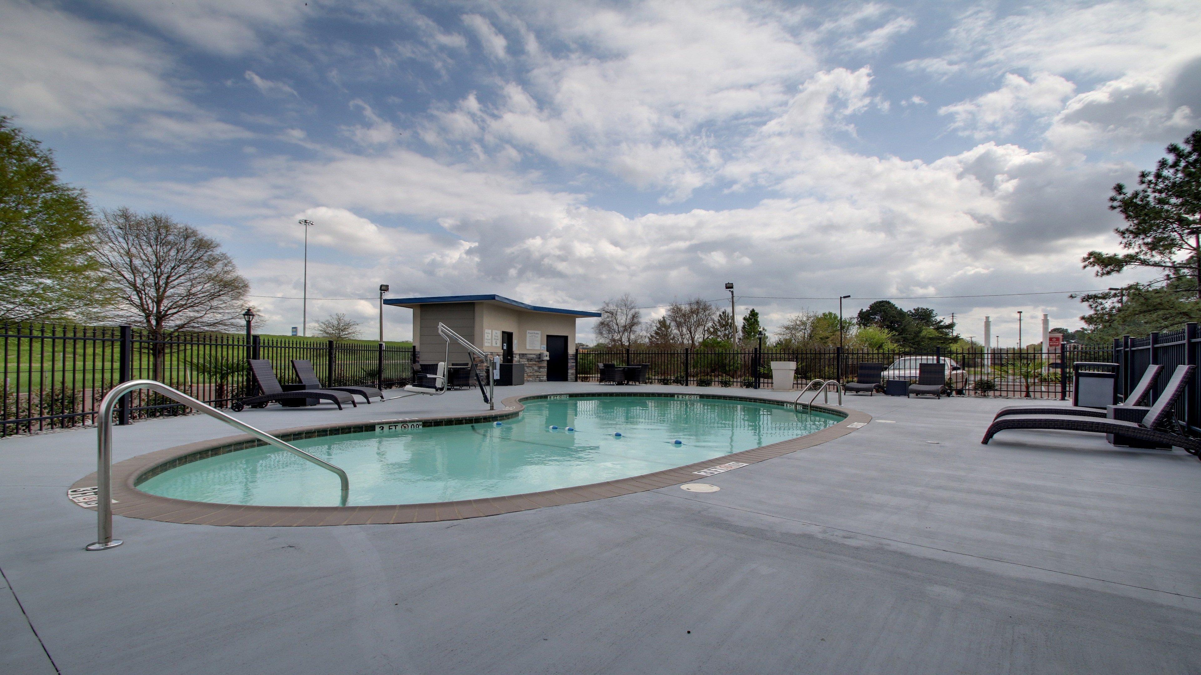 Holiday Inn Express & Suites Jackson Downtown - Coliseum By Ihg Dış mekan fotoğraf