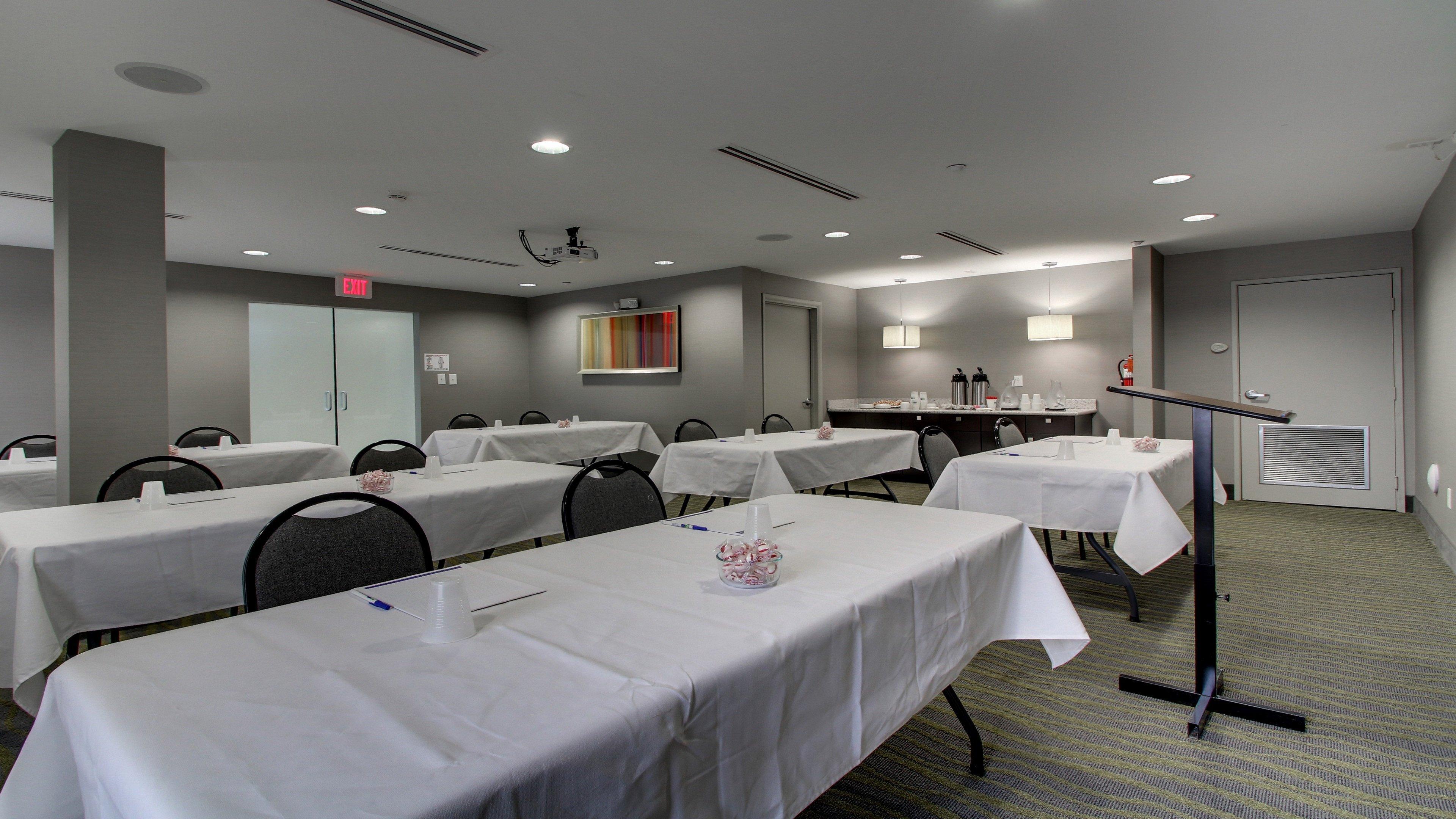 Holiday Inn Express & Suites Jackson Downtown - Coliseum By Ihg Dış mekan fotoğraf